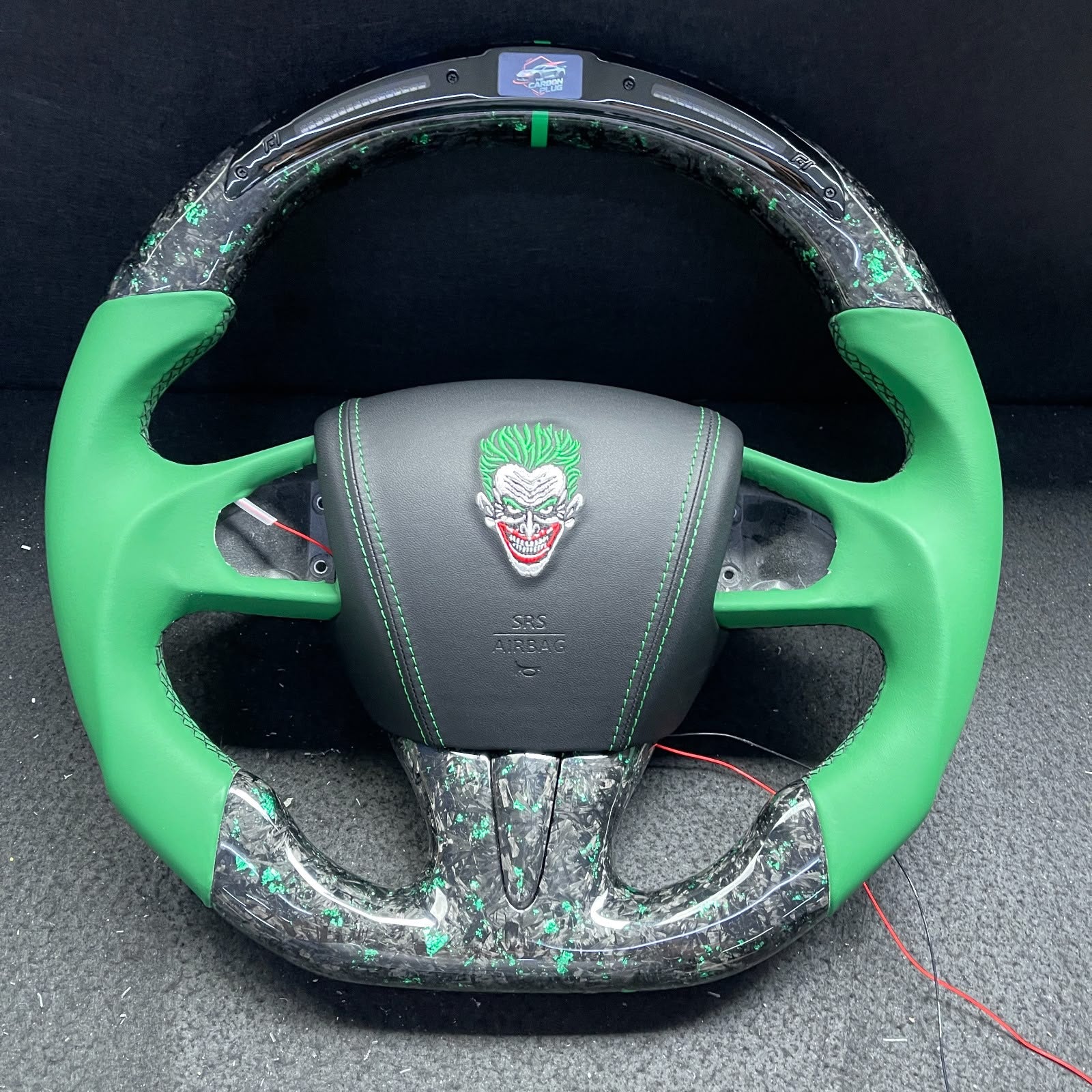 Q50 2018+ green flakes forged carbon fiber with joker embroidery airbag