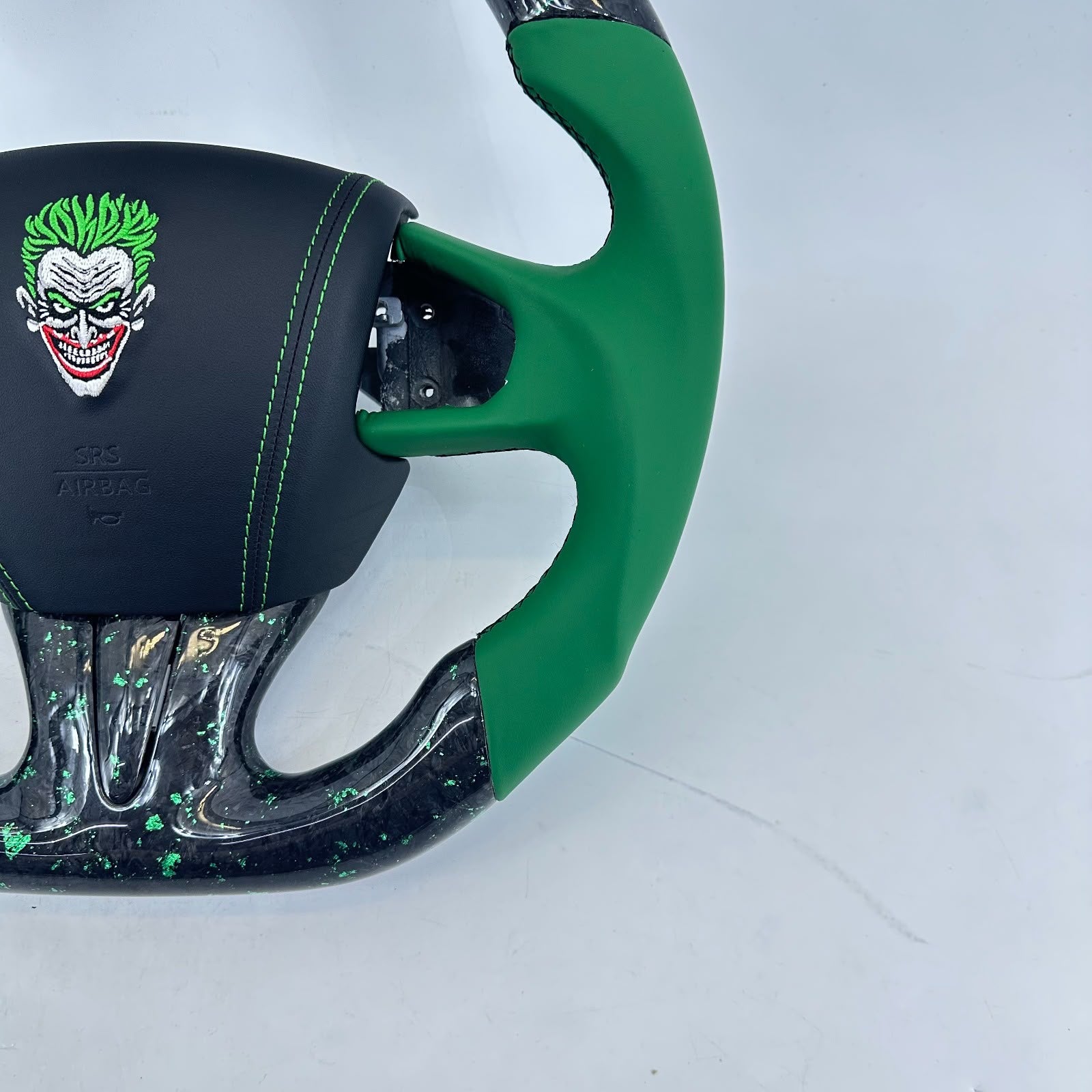 Q50 2018+ green flakes forged carbon fiber with joker embroidery airbag